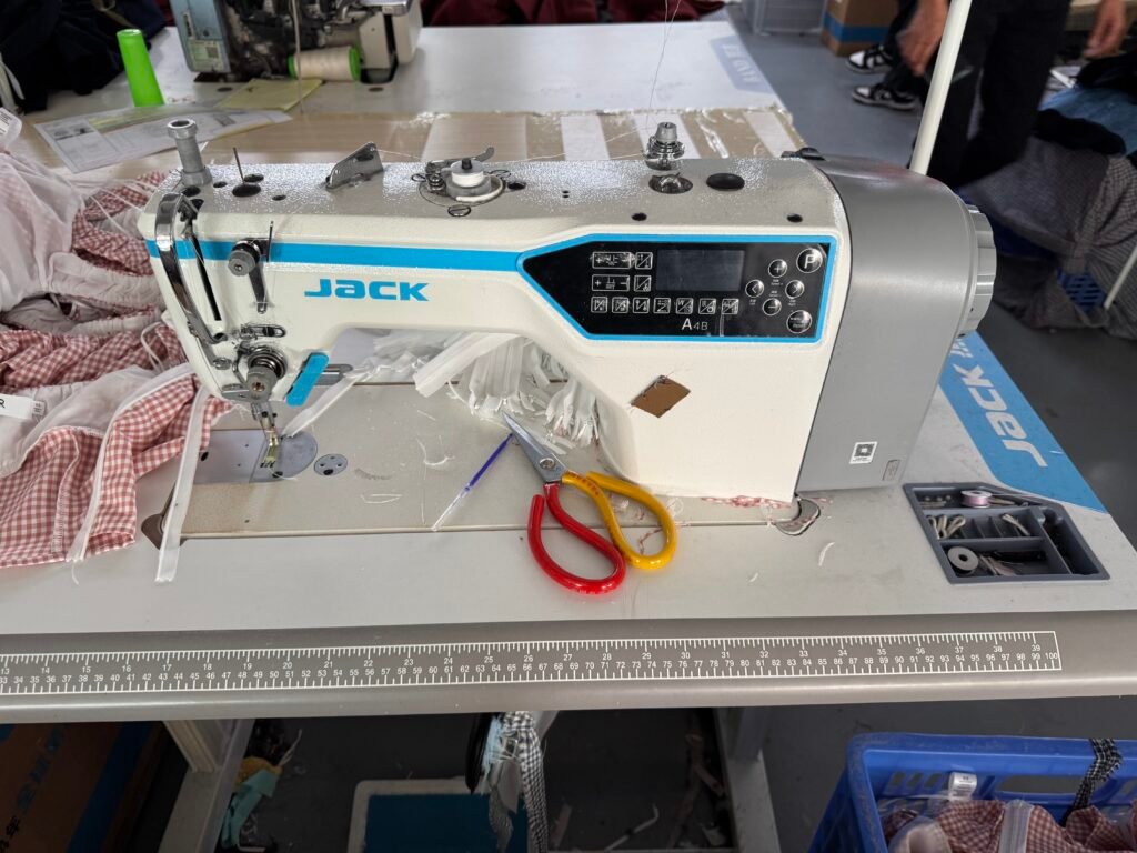 Lockstitch Sewing Machine